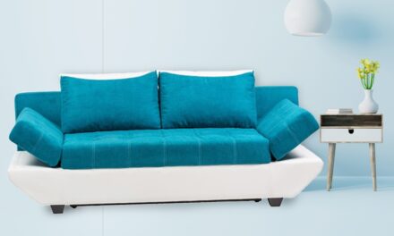 O canapea extensibilă în culoare puternică adaugă viață și personalitate